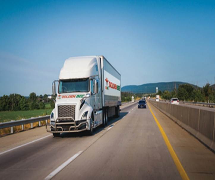 GOBE's packing network - Temperature-controlled trucks keep fruits fresh to export