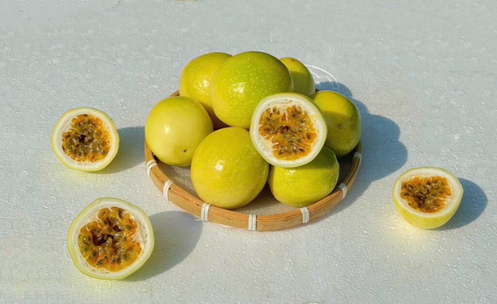 Vietnam yellow passion fruit export for beverage and food processing industries