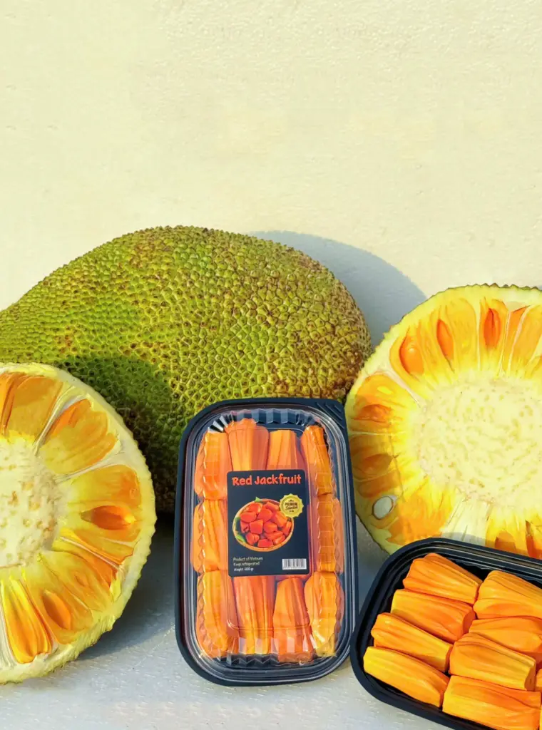 What Are the Key Characteristics of Red Flesh Jackfruit Compared to Standard Varieties?